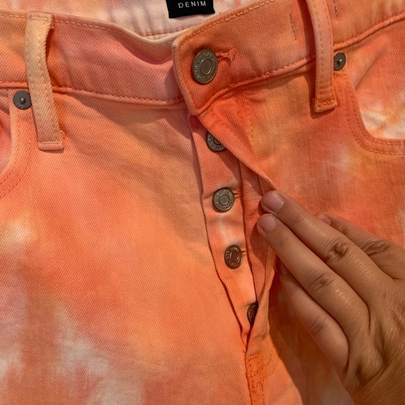 GAP Cheeky Short Orange Tye Dye Size 31 - Picture 6 of 11